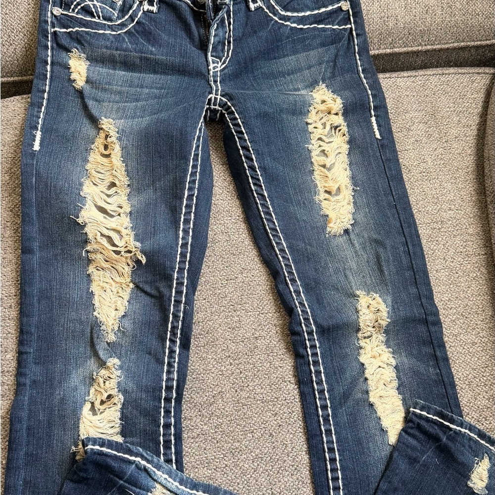 L.A. Idol Distressed Denim Skinny Jeans